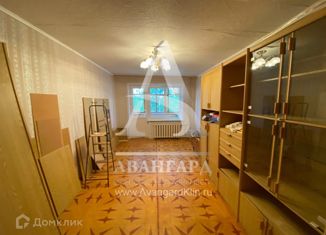 Продажа 3-комнатной квартиры, 60 м2, Высоковск, улица Ленина, 31