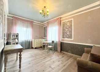 Продается 3-комнатная квартира, 70 м2, Санкт-Петербург, Санкт-Петербургское шоссе, 82А