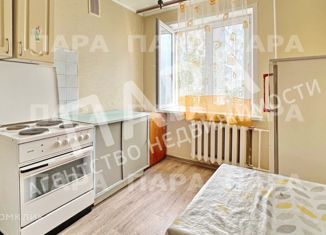 Аренда двухкомнатной квартиры, 50 м2, Самара, проспект Карла Маркса, 24, метро Московская