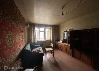 Продам 1-комнатную квартиру, 30 м2, Белореченск, улица Луначарского, 145