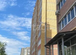 Продается трехкомнатная квартира, 79.5 м2, Йошкар-Ола, Зелёная улица, 1В