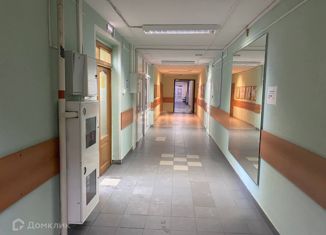 Продажа офиса, 17 м2, Новый Уренгой, микрорайон Восточный, 2/3