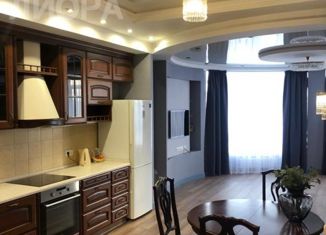 Трехкомнатная квартира в аренду, 114 м2, Омск, улица 10 лет Октября, 43, Центральный округ