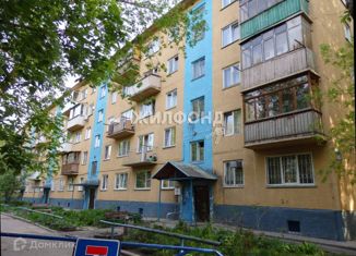 Продаю однокомнатную квартиру, 32 м2, Новосибирск, улица Пермитина, 8, улица Пермитина