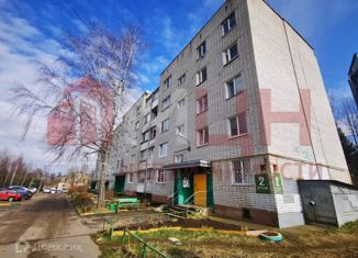 Продается 3-комнатная квартира, 60 м2, Тверская область, улица Крупской, 2