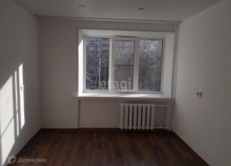 Однокомнатная квартира на продажу, 12 м2, Тюмень, Фабричная улица, 22