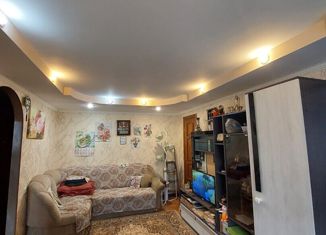 Продается двухкомнатная квартира, 41.1 м2, Татарстан, улица Гагарина, 11