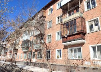 Продажа двухкомнатной квартиры, 43 м2, Екатеринбург, улица Избирателей, 67А