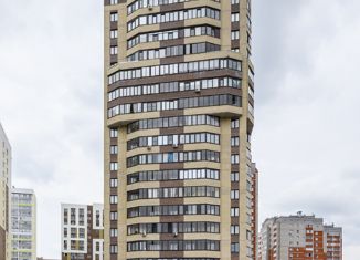 Продается 2-комнатная квартира, 35.4 м2, Киров, улица Архитектора Валерия Зянкина, 9