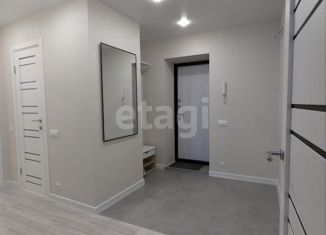 Продается 2-ком. квартира, 54 м2, Екатеринбург, улица Фурманова, 35