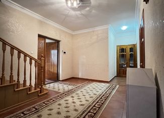 Продаю дом, 165 м2, Нальчик, район Аэропорт, улица Идарова, 92