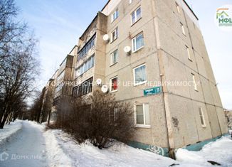Продается 2-комнатная квартира, 49 м2, Петрозаводск, Гвардейская улица, 23, район Ключевая
