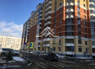 Продаю однокомнатную квартиру, 46 м2, Казань, улица Зур Урам, 1Кк4, ЖК МЧС