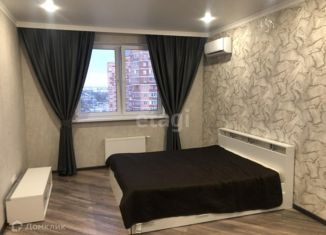 Сдаю 2-ком. квартиру, 64 м2, Краснодар, Домбайская улица, 10, ЖК Территория счастья