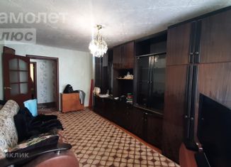 Продается 3-комнатная квартира, 56.4 м2, Оренбургская область, Ленинская улица, 137А