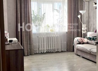 Продажа 2-комнатной квартиры, 59.1 м2, Октябрьский, 34-й микрорайон, 14