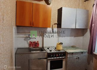 Продаю 2-комнатную квартиру, 45 м2, Челябинск, улица Кудрявцева, 20, Калининский район