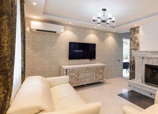 Продаю дом, 300 м2, Сочи, микрорайон Блиново, Лесная улица, 11