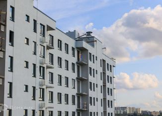 Квартира на продажу студия, 43.35 м2, Новосибирск, улица Ясный Берег, 30/1, метро Площадь Ленина