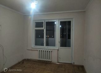 Продажа 2-ком. квартиры, 34 м2, Нальчик, улица 2-й Таманской Дивизии, 31к1, район Дубки