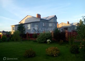 Продается дом, 250 м2, деревня Патрушева, Московская улица, 10