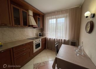 Сдача в аренду комнаты, 32.5 м2, Тюмень, улица Пермякова, 56