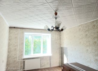 Продаю комнату, 18 м2, Балашов, улица 50 лет ВЛКСМ, 19