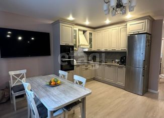 3-ком. квартира на продажу, 73 м2, Мегион, улица Строителей, 10