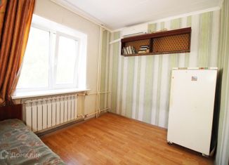 Однокомнатная квартира на продажу, 12.8 м2, Жигулёвск, микрорайон В-1, 8
