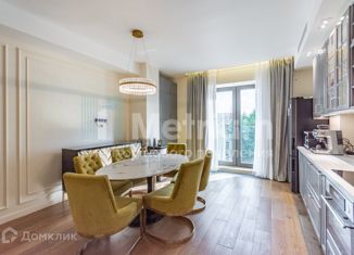 Продаю 3-ком. квартиру, 142 м2, Москва, Большая Садовая улица, 5к2, метро Маяковская