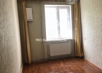 Продам 3-ком. квартиру, 58 м2, Инкерман, улица Менжинского, 20