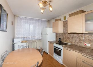 Продается 3-комнатная квартира, 60 м2, Иркутская область, улица Лыткина, 56