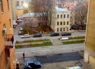 Продается трехкомнатная квартира, 78 м2, Санкт-Петербург, 14-я линия Васильевского острова, 71, 14-я линия Васильевского острова