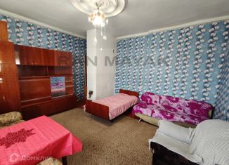 Продаю однокомнатную квартиру, 40 м2, Майкоп, Госпитальная улица, 200