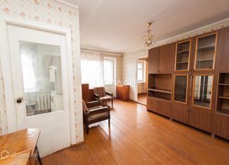 Продам 2-комнатную квартиру, 41.6 м2, Петрозаводск, Красноармейская улица, 18, район Центр