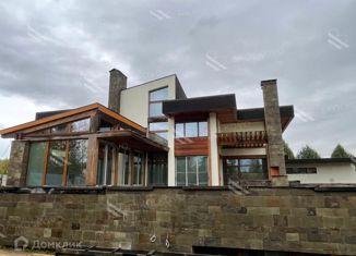 Продаю дом, 820 м2, коттеджный поселок Монтевиль