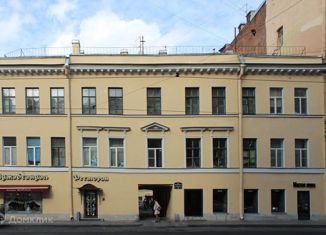 Продается трехкомнатная квартира, 82 м2, Санкт-Петербург, улица Белинского, 6, метро Гостиный двор