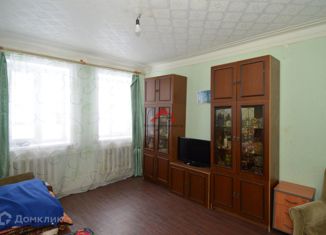 Продам 3-комнатную квартиру, 52.8 м2, Кольчугино, улица Папанинцев, 2