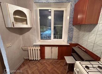 Продается двухкомнатная квартира, 39.6 м2, Волхов, улица Калинина, 8