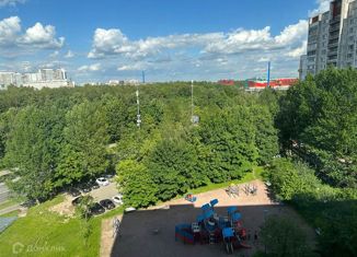 Продам 3-ком. квартиру, 62.7 м2, Москва, улица Тёплый Стан, 3к2, метро Тёплый Стан