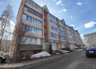 Продается 2-ком. квартира, 53 м2, Йошкар-Ола, улица Подольских Курсантов, 26А, 4-й микрорайон