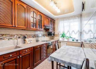Продам 3-комнатную квартиру, 65 м2, Томская область, улица Лебедева, 41