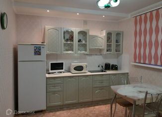 Продается 2-ком. квартира, 55 м2, Петрозаводск, Первомайский проспект, 52, Первомайский район