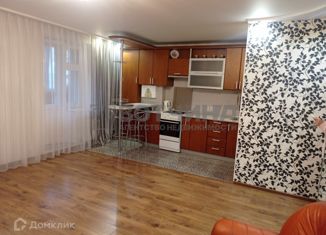 Продам 2-комнатную квартиру, 64 м2, деревня Берёзовка, Кленовая улица, 3