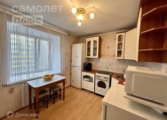 Продается 3-комнатная квартира, 68.8 м2, Тюменская область, улица Мира, 80Б
