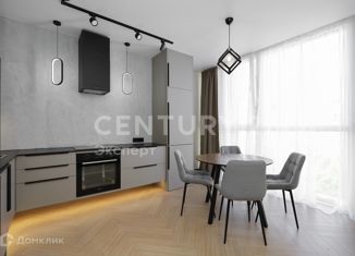 Продажа 2-ком. квартиры, 68 м2, Пионерский, Октябрьская улица, 8