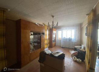 Продаю двухкомнатную квартиру, 45 м2, Новомосковск, Школьная улица, 2