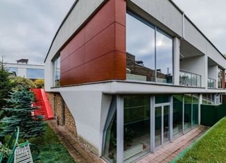 Таунхаус на продажу, 276 м2, посёлок Барвиха, Центральная площадь