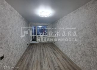 Продается двухкомнатная квартира, 44 м2, Кемерово, улица Леонова, 24