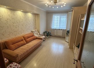 Продается 2-ком. квартира, 68 м2, Ставропольский край, улица Людкевича, 9к3